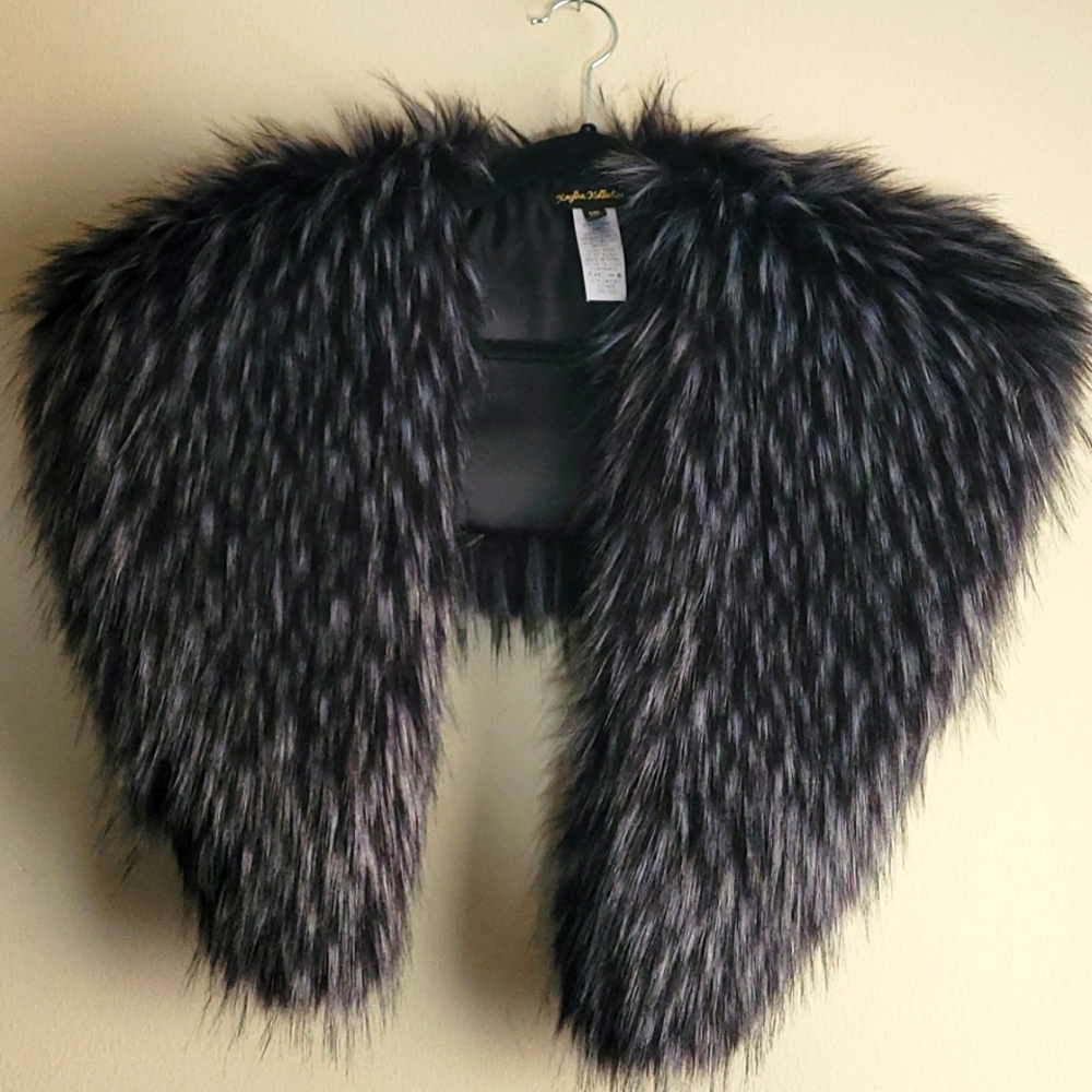 Kaylee Kollection Faux Fur Collar